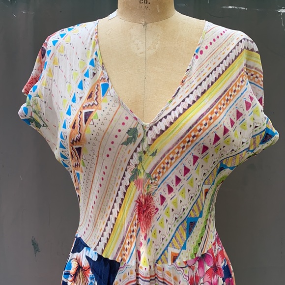 Boho-chic abstract print dress - Picture 2 of 4